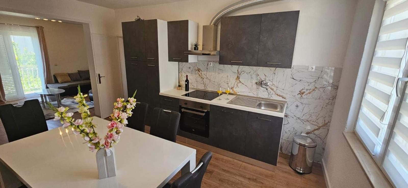 Apartman Mia With Pool1 Split Buitenkant foto