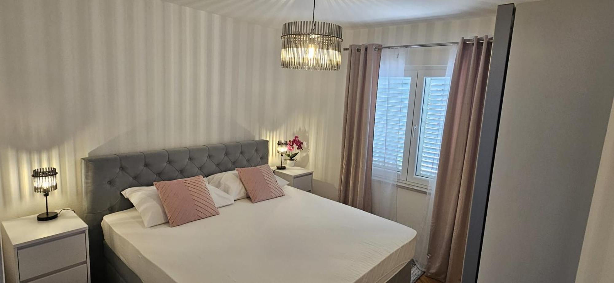Apartman Mia With Pool1 Split Buitenkant foto